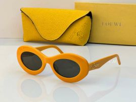 Picture of Loewe Sunglasses _SKUfw52367608fw